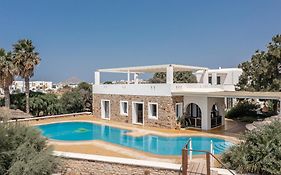 Plaka Hotel II
